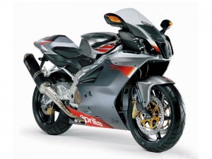 aprilia_rsv_mille_1000_r_2004-300x225